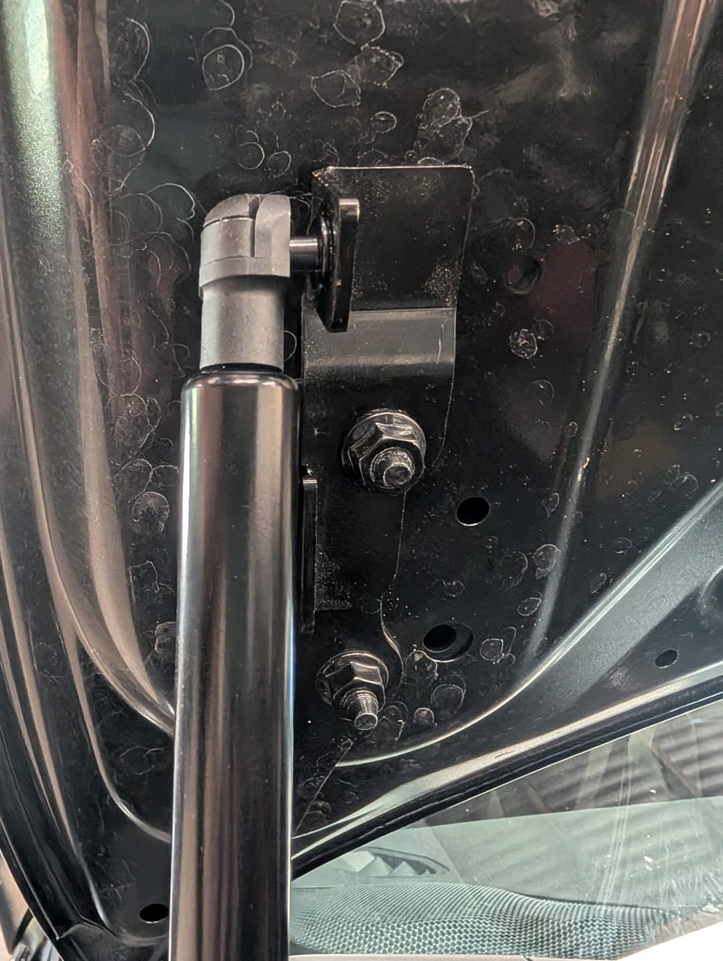 GreenFuchs | Motorhauben Dämpfer | GR86 & BRZ II