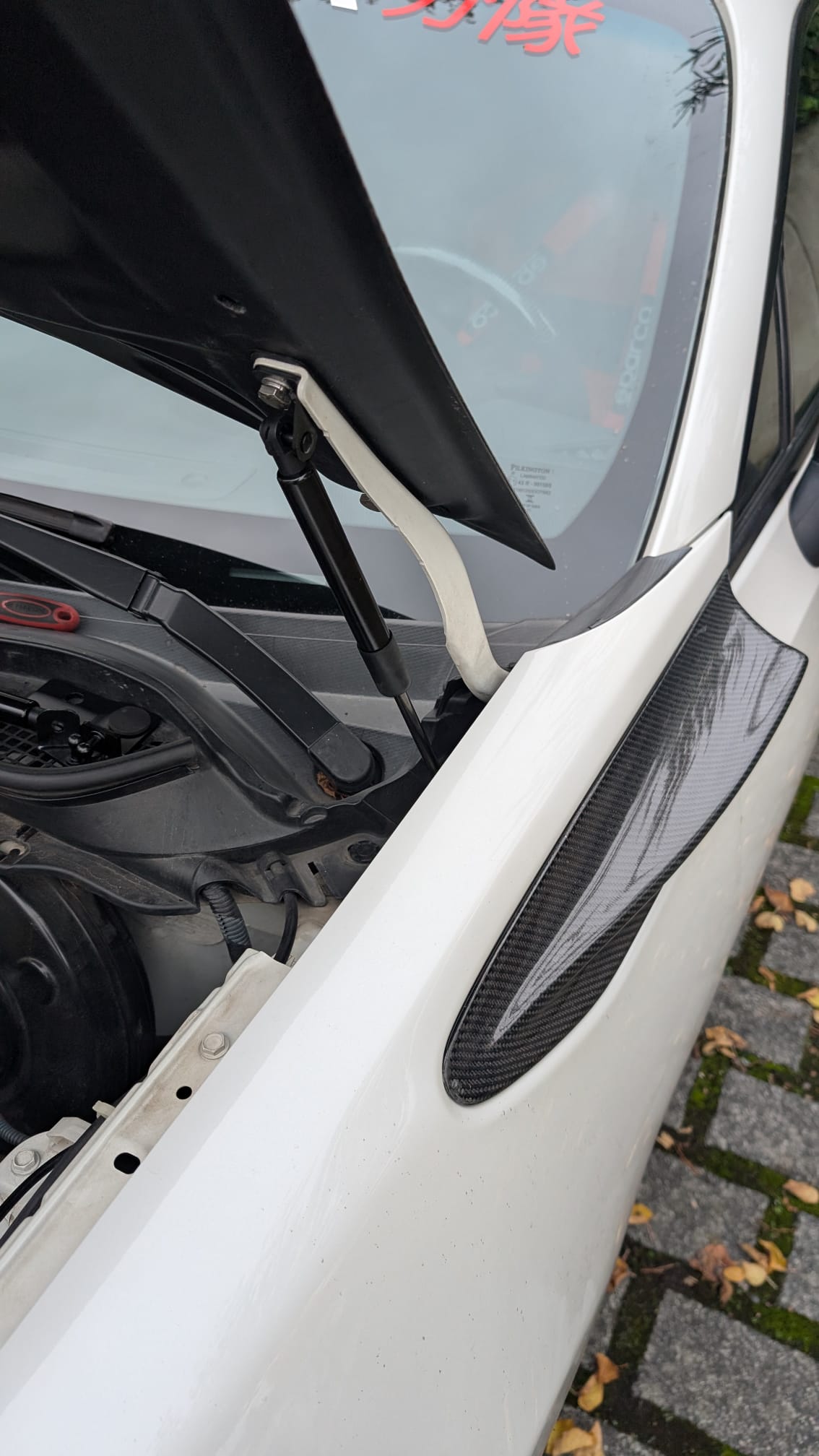 GreenFuchs | Motorhauben Dämpfer | GT86 & BRZ I